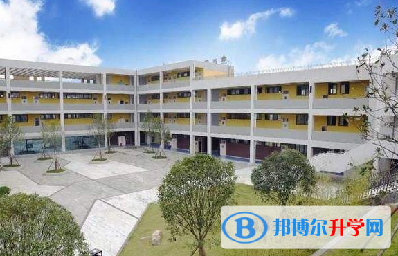 贵阳观山湖中铁置业中加学校高中部2020年招生简章