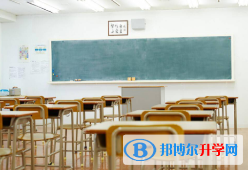 南充2022年中考372可以读的学校