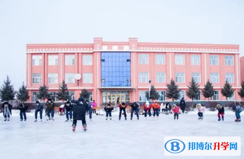 萝北县朝鲜族学校地址，乘车路线